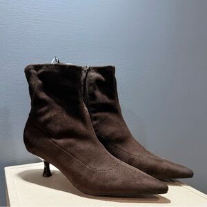Unisa Chocolate Brown Pointed Toe Faux Suede Kitten Heel Ankle Boots Sz 8 NWT
